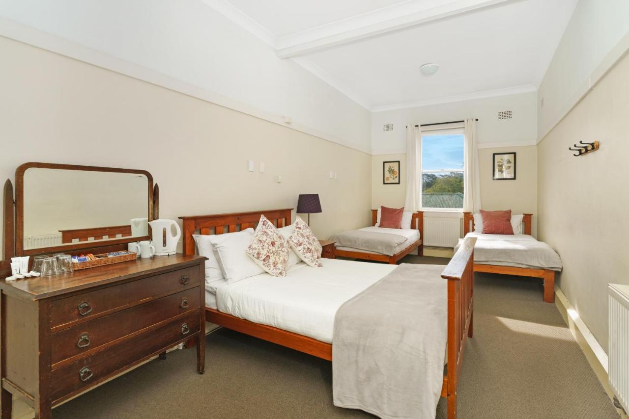 Bundanoon Hotel Exterior photo